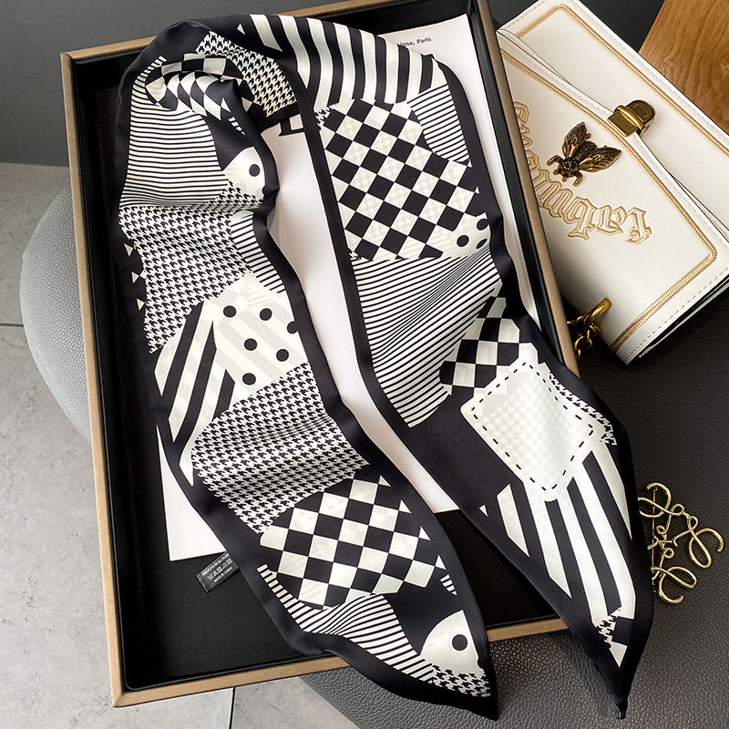 Foulard Ruban Imprimé – Patchwork noir et blanc