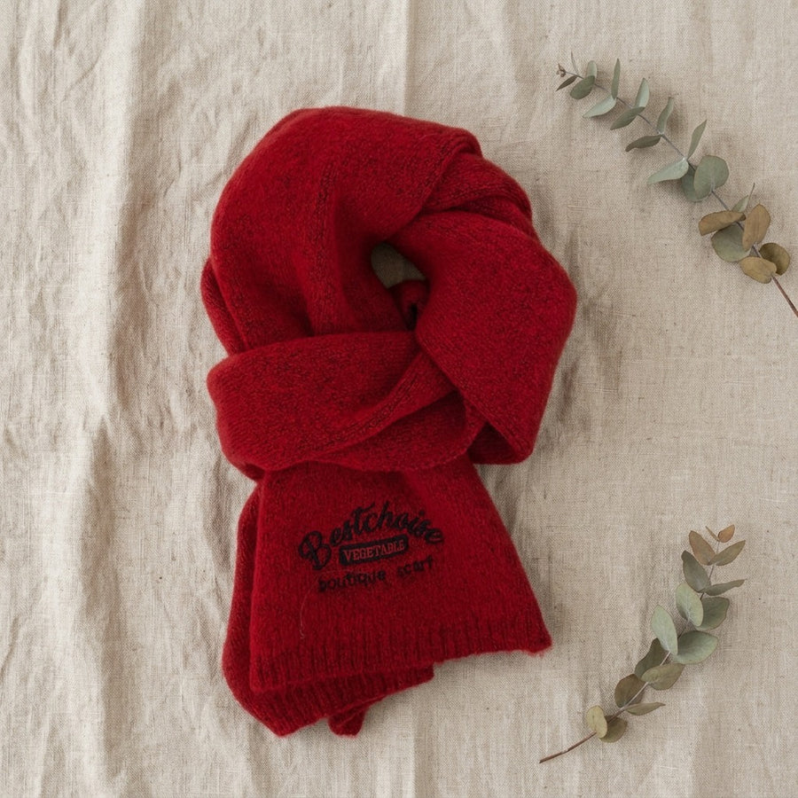 Écharpe Maille Douce Brodée – Rouge