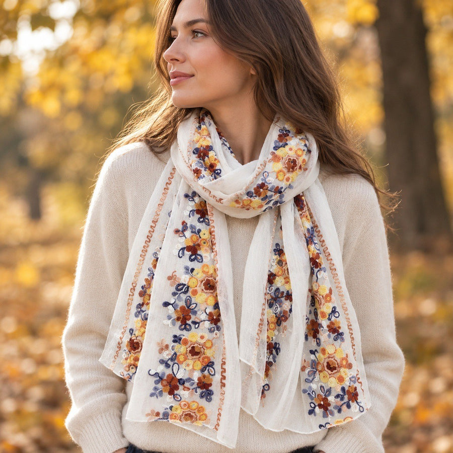 Étole Unie Brodée de Fleurs – Blanc