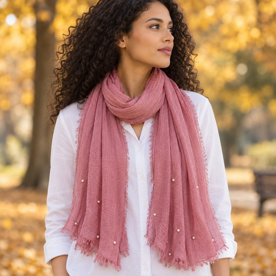 Étole Froissée à Perles – Bois de rose