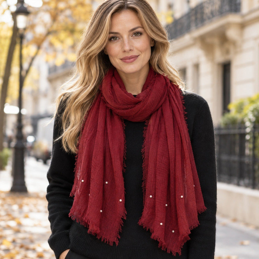 Étole Froissée à Perles – Rouge foncé