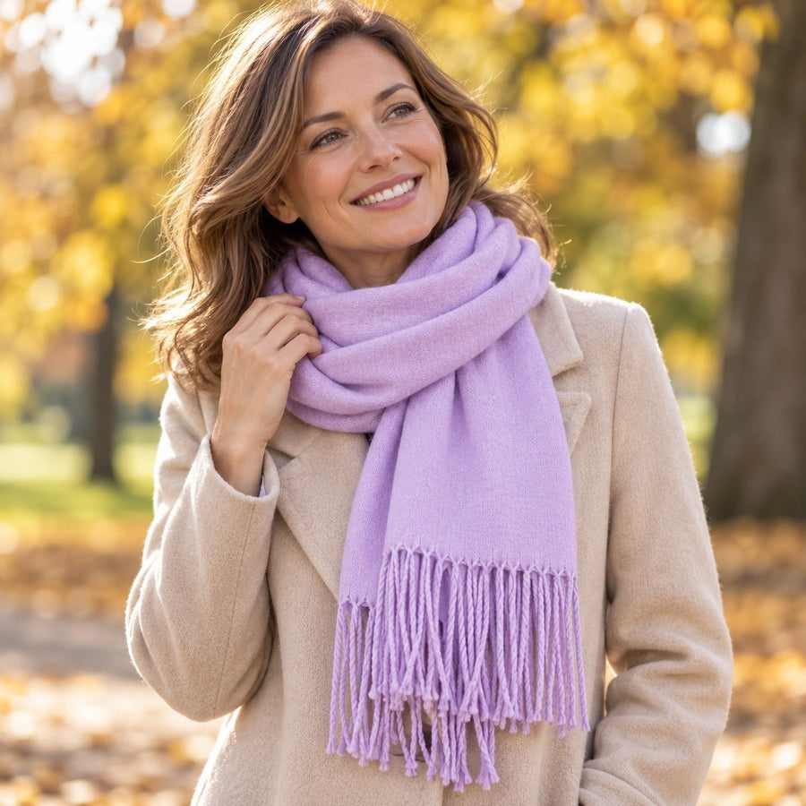 Grande Étole Douce à Franges – Lilas
