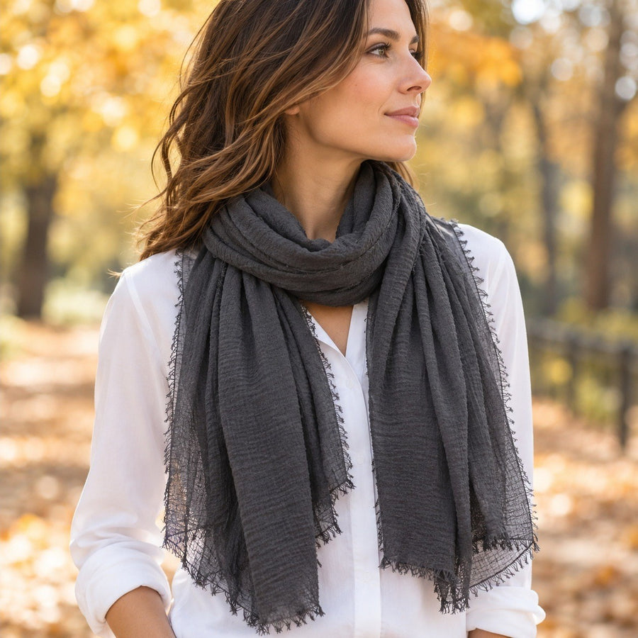 Étole Voile Plissé – Gris anthracite