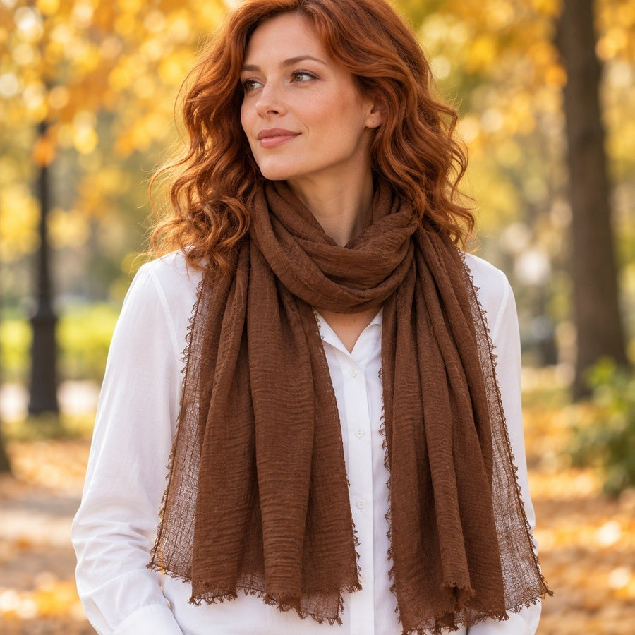 Étole Voile Plissé – Marron cognac