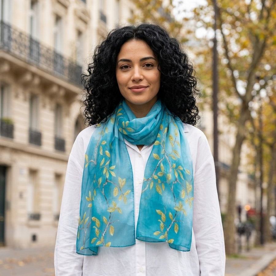 Foulard Mousseline Fleurie – Bleu lagon
