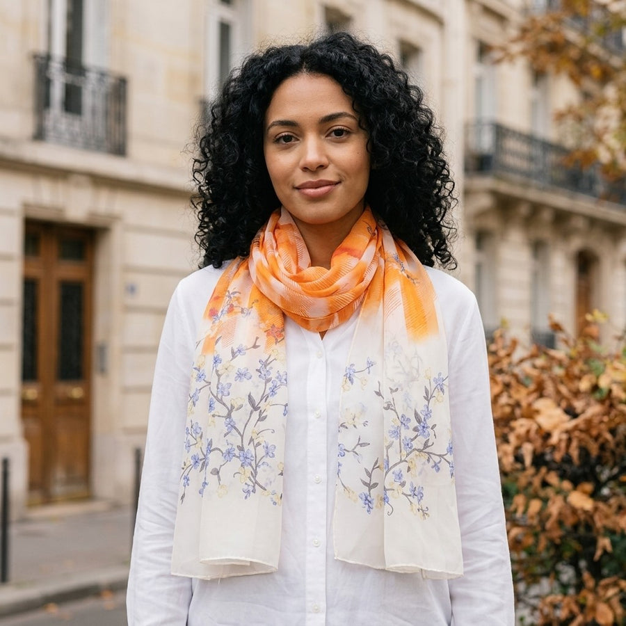 Foulard Mousseline Fleurie – Orange et blanc