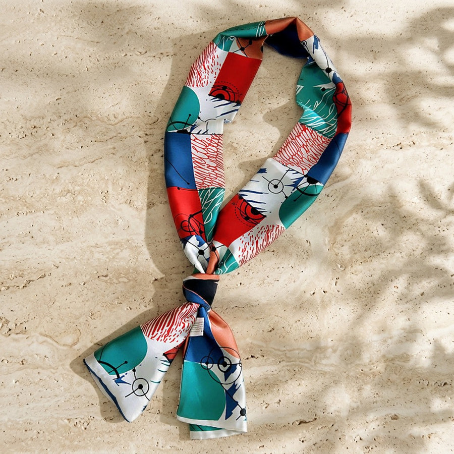Foulard Ruban Double Face – Géométrique vert et corail