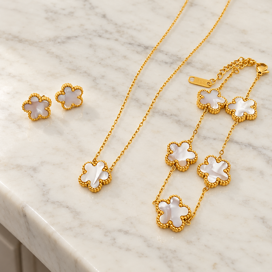 Parure Fleurs Cinq Pétales Blanc – Brin de Charme