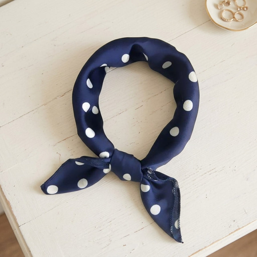 Mini Carré Satin 50 cm – Marine à pois