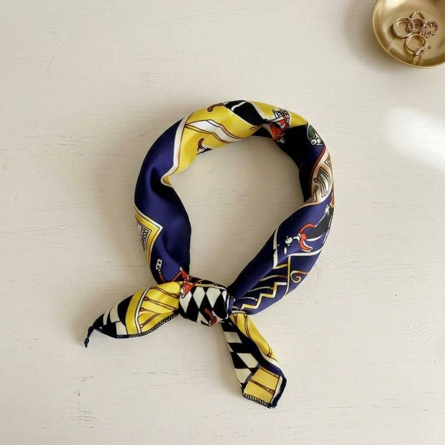 Mini Carré Satin 50 cm – Marine et jaune