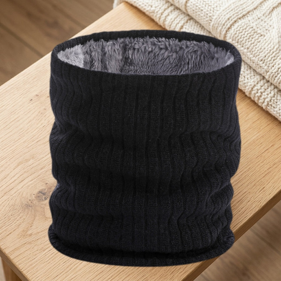 Tour de Cou Tricot Doublé Peluche – Noir