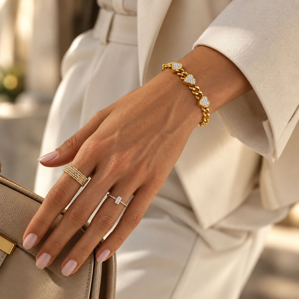 Bracelet chaîne Cœurs dorés